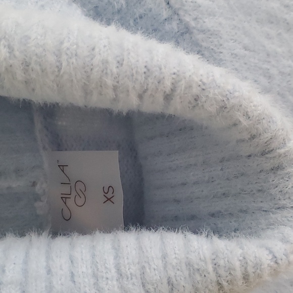 Galia Sweater - Cozy Turtleneck sweater - Picture 2 of 3